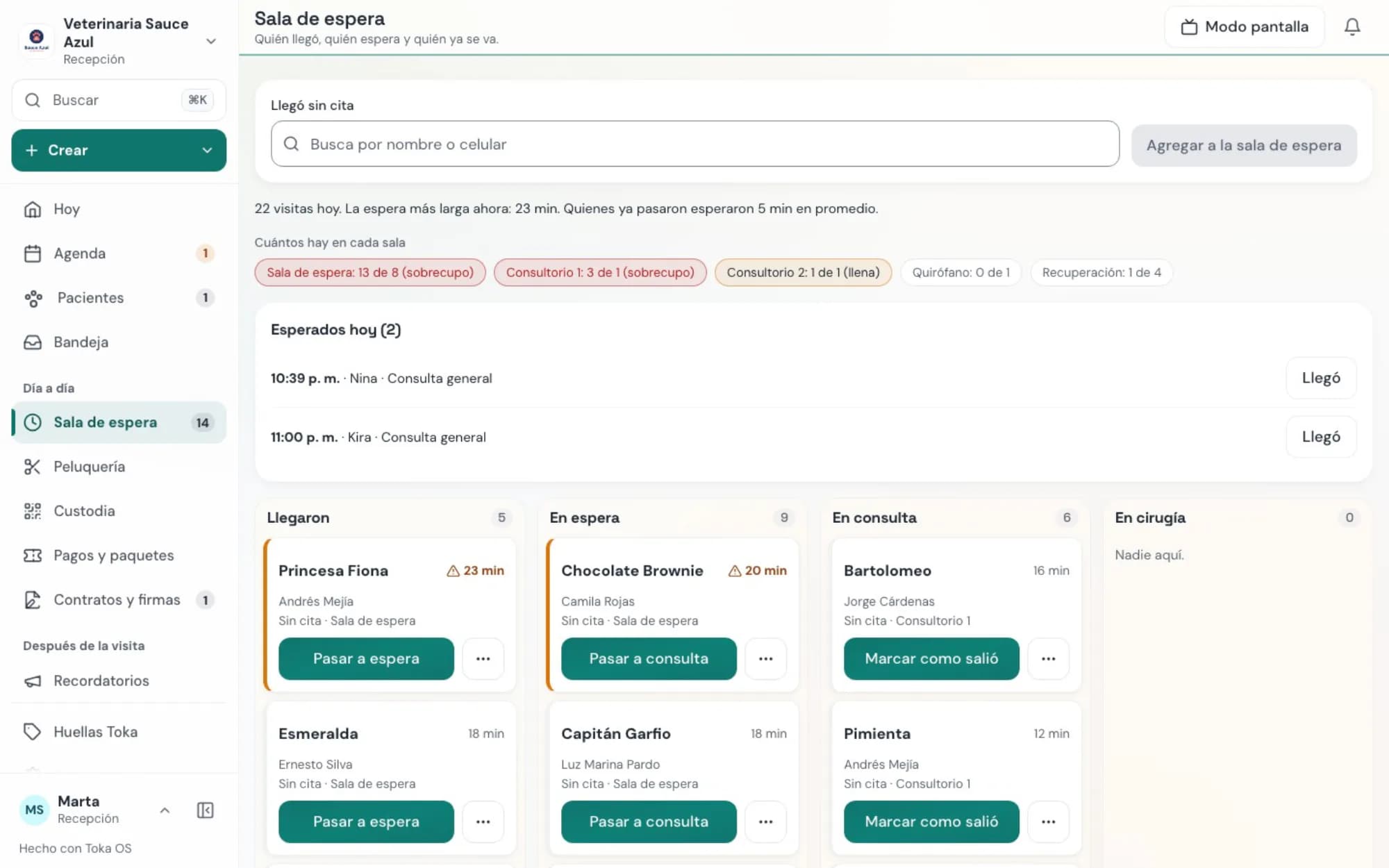 Toka OS: registrar la llegada de una mascota a la sala de espera